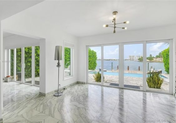 imgi_2_b2a3f2_781eeac60b3f41fc87c65bb8022c84c7~mv2